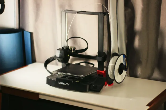 Impressora 3D Creality Ender 3 V3 SE + 2 Filamentos de brinde