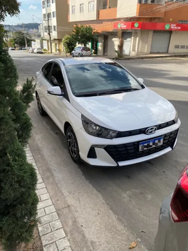 Hyundai HB20S Comfort Plus 1.0 Flex 12V Mec. 2025