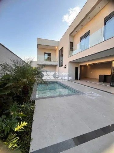 Casa à venda com 4 suítes no Campos do Conde - Rio Claro/SP