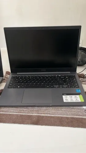 Notebook Samsung Book i3 11ª Geração | SSD 256GB | Muito Conservado