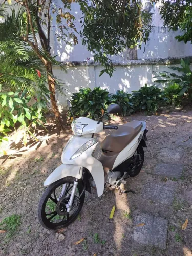 Biz Ex 125