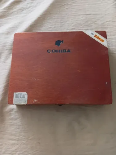 Caixa se charutos vazia COHIBA 