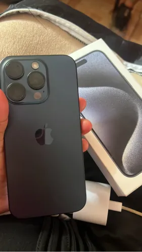 iPhone 15 pro 128Gb vendo e troco