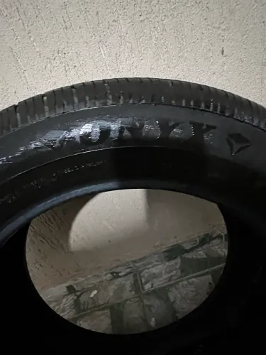 Pneu 205/55 R16