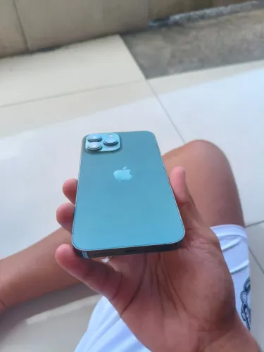 13 Pro Max, nunca aberto!