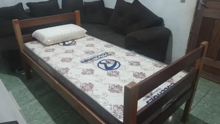 Cama de solteiro 