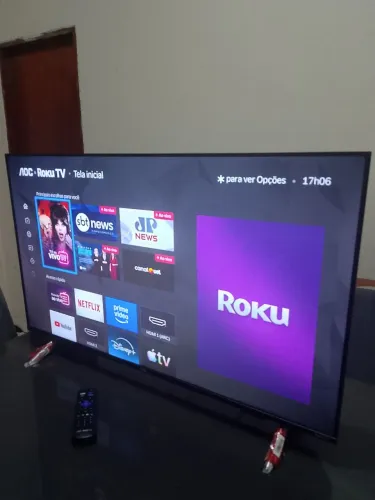TV 43 POLEGADAS SMART COM NOTA FISCAL, PÉS AINDA NO PLÁSTICO, CONTROLE ORIGINAL, PERFEITA