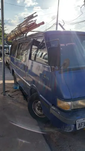 Kia Motors Besta EST 2.7 Diesel (10/12lug.) 1995