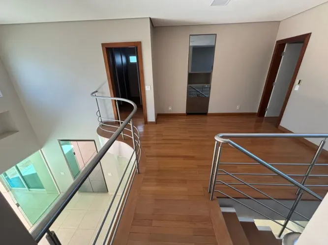 Casa para venda ou aluguel no Condomínio Gávea Hil II em Uberlândia/MG