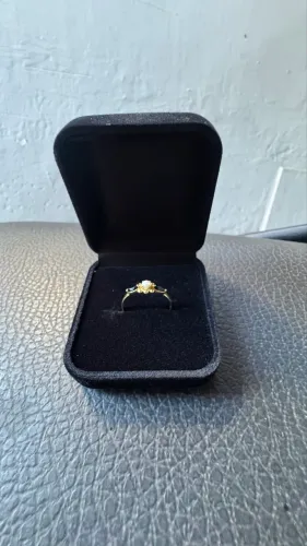 Anel ouro 18k pérola e ônix
