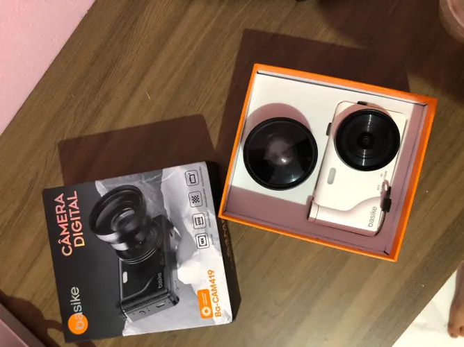 Vende-se câmera fotográfica basike