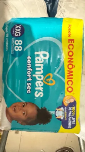 FRALDA PAMPERS PACOTE FECHADO