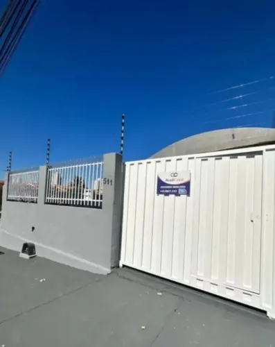 Casa no Jardim Cuiabá ou para fins comercial