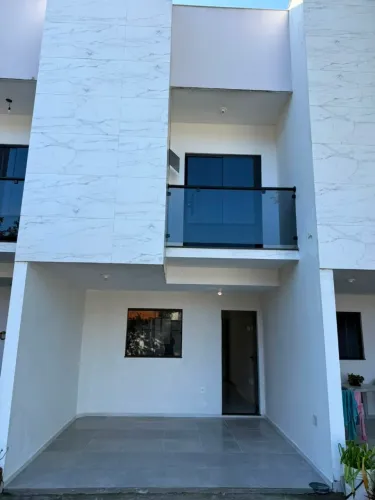 Alugo Casa Dúplex em Muriqui860