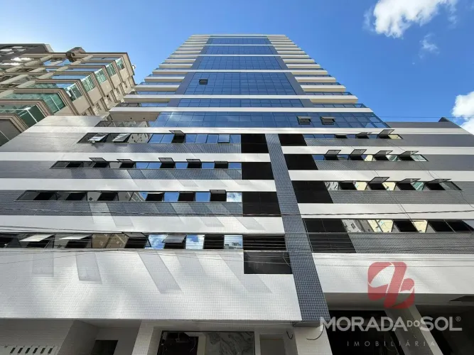 Apartamento em Meia Praia, Itapema | 3 Suítes à Venda