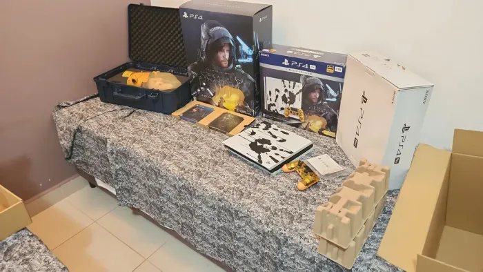 Kit Playstation 4 pro death stranding
