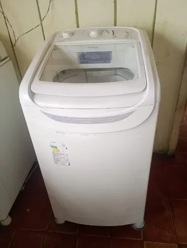 Máquina de lavar roupa Electrolux 8 kg ideal pra apartamento top