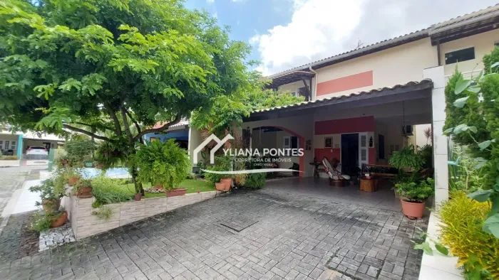 casa em condominio, em frente ao LAGO JACAREY, com 4 suítes
