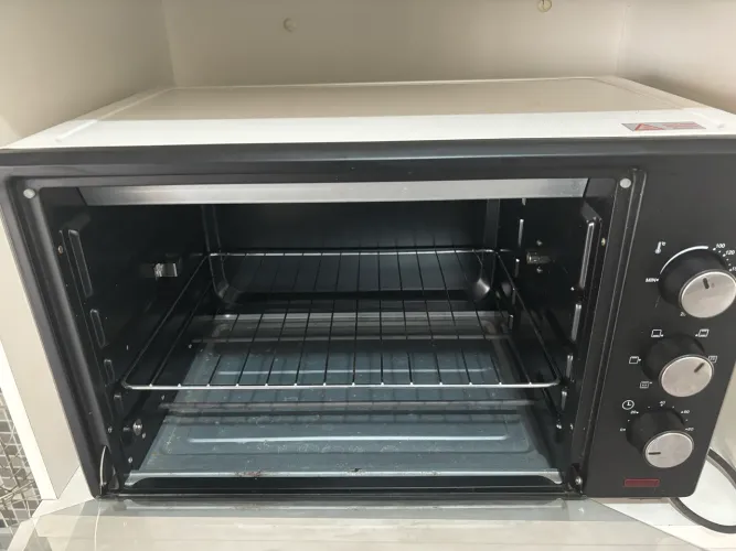 Vendo Forno Elétrico