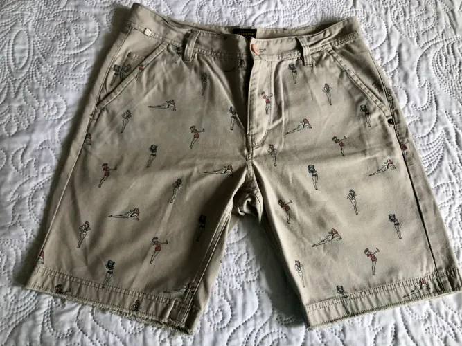Lote com 5 Bermudas masculinas da Foxton e H&M, todas por R$ 200,00