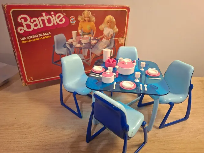 Barbie estrela sala de jantar 