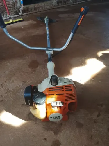 Roçadeira original da Sthil fs55