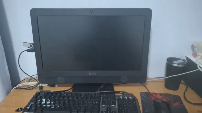 Computador Dell Estilo notebook Optiplex 3030 All In One