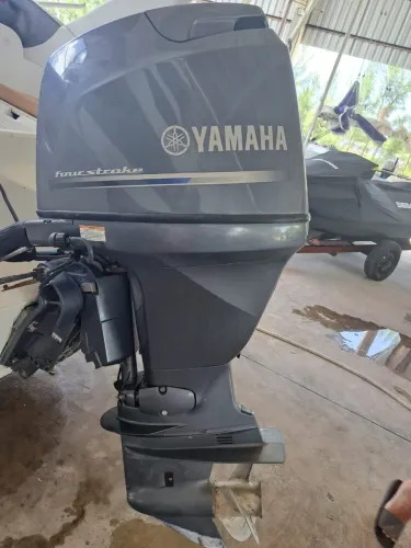 MOTOR DE POPA YAMAHA 90hp 4t 335hrs totais