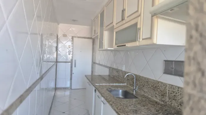 Imóvel para venda possui 72 metros quadrados com 2 quartos em Pechincha - Rio de Janeiro -