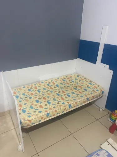 Berço 3 em 1 que vira cama 