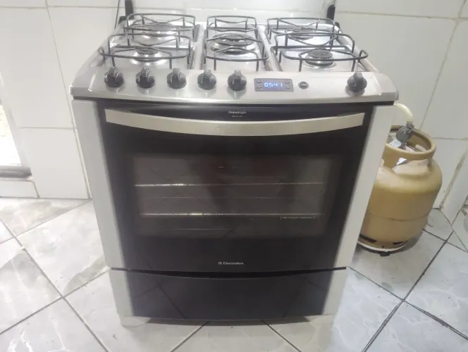 Vendo fogão e geladeira