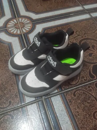 Tenis mini-pe tamanho 26