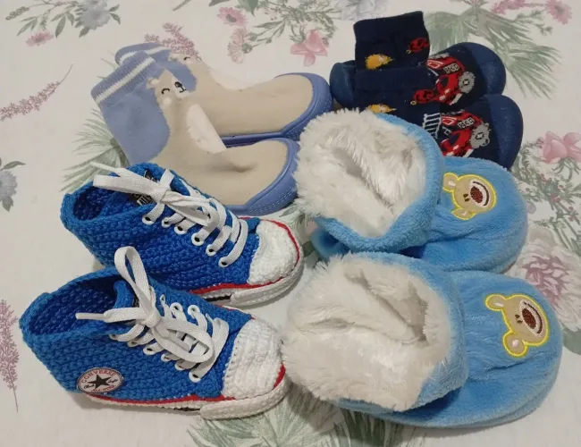 Kit 4 calçados bebê Tam 16 a 21