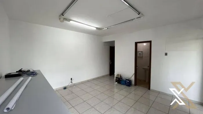 Sala Comercial para locação, Victor Konder, Blumenau - SA0275.