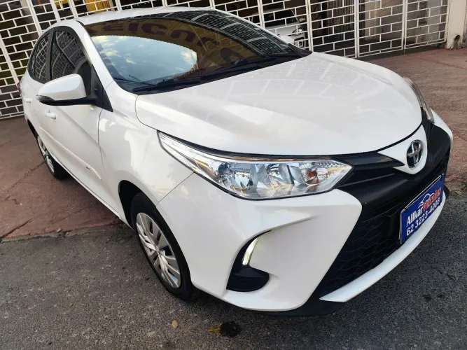 Toyota Yaris XL Sedan 1.5 Flex 16V 4P Aut. 2023