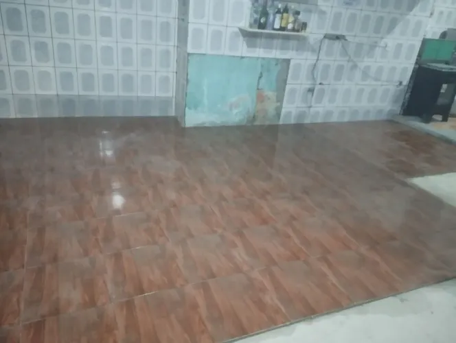 Pedreiro.do piso ao teto estamos a disposição vários serviços.