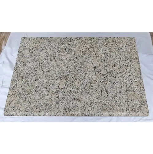 Tampo para mesa de granito com uma borda abaulada. 84 cm x 57 cm x 2 cm. SEM A BASE.