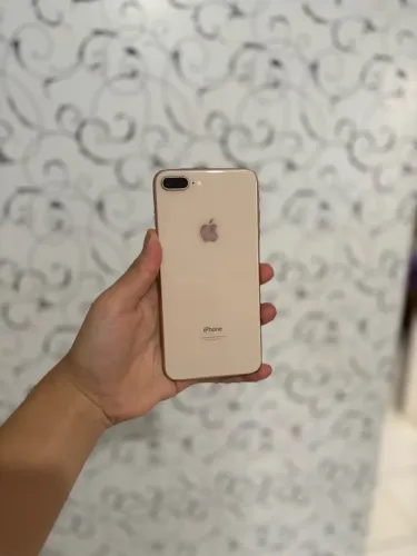 iPhone 8 Plus 64gb