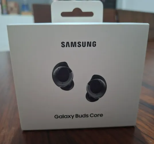 Galaxy buds core (LACRADO)