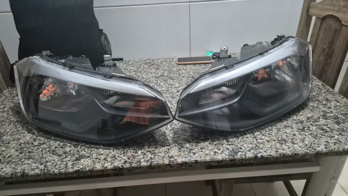 Faróis polo 2025/26 Originais. 