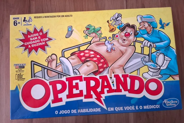 Jogo "Operando", da Hasbro