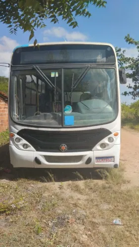 Vendo ônibus ou troco watts *56