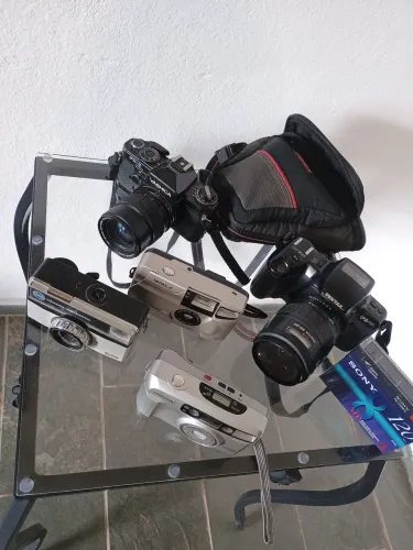 Máquinas fotográficas antigas