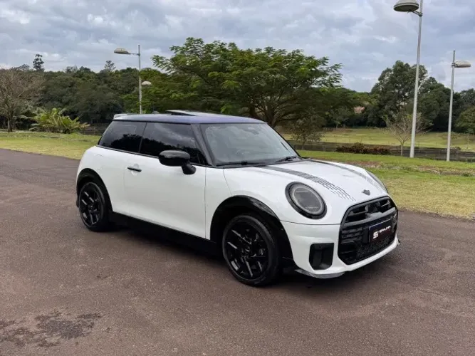 Mini Cooper S 2.0 Turbo 16V 3P Aut. 2025