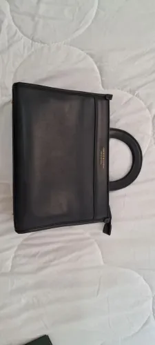 Bolsa de mão preta