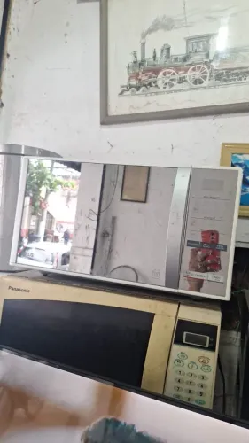 Microondas LG em ótimo estado. 220 volts.