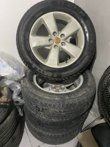 Vendo 4 Rodas Originais, 17 Grand Vitara. 