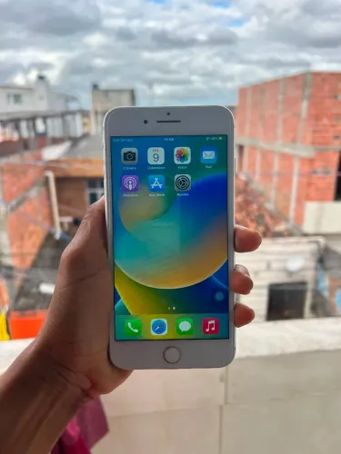 VENDO IPHONE 8 PLUS 64GB
