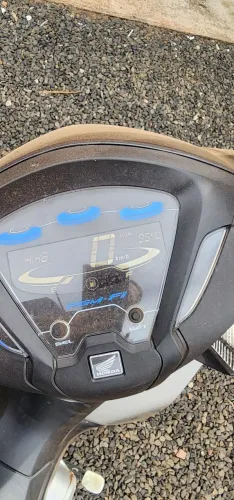 Honda biz