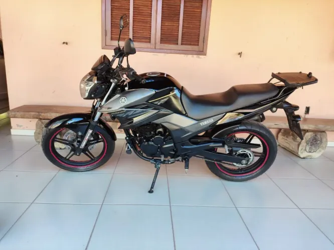 Moto FAZER250 BLUEFLEX